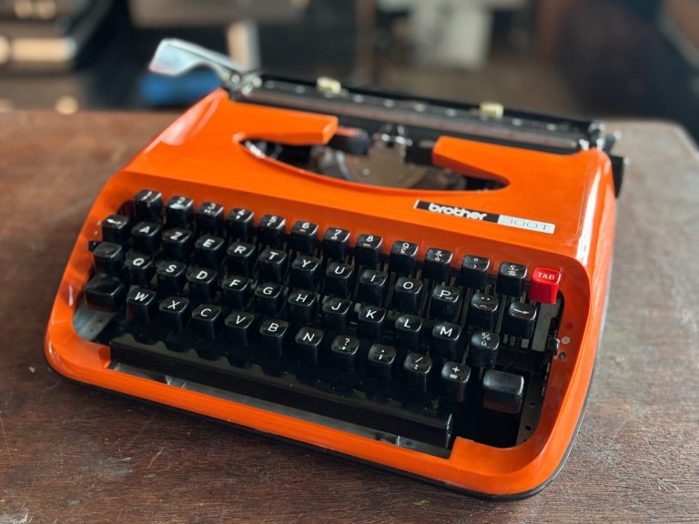 Brother Deluxe 220