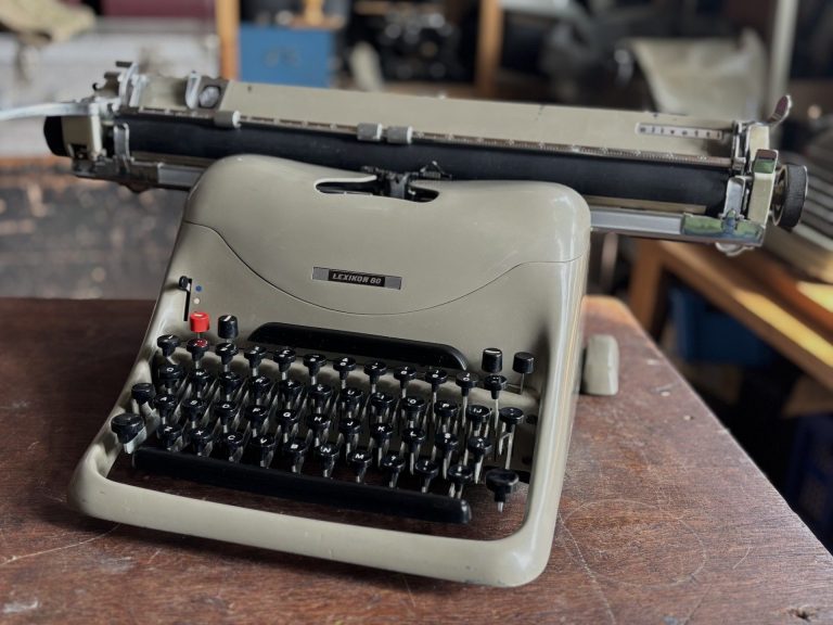 Olivetti Lexikon 80