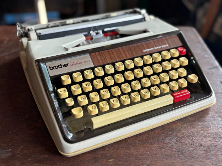 Brother Deluxe 1350 